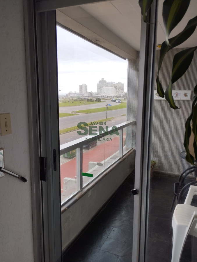 Alquiler de apartamento en la brava, 1 dormi en Parada 2, baño, cerca de todo - GoPunta - Portal Inmobiliario de Punta del Este - Maldonado