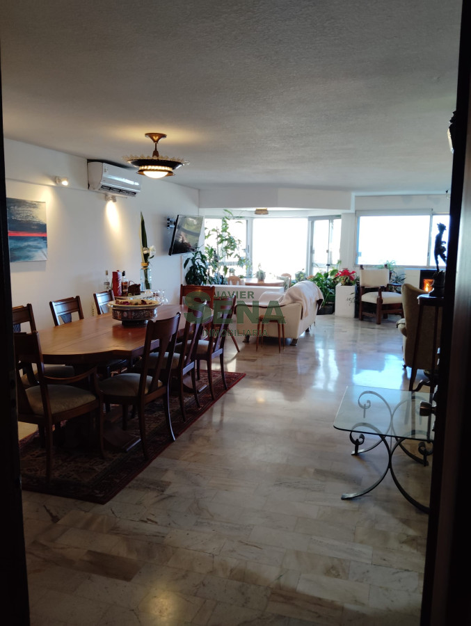 Venta de apartamento en la Roosevelt, de 3 dormitorios, 2 baños, gran vista. - GoPunta - Portal Inmobiliario de Punta del Este - Maldonado