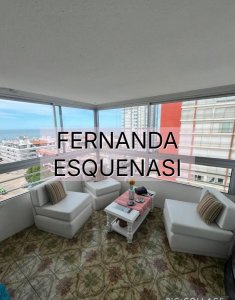Venta de apartamento en Peninsula, 2 dormitorios y medio 3 baños, garaje.