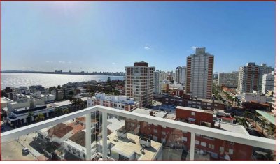 Venta y alquiler de apartamento en la Peninsula, 2 dormitorios, 2 baños, buena vista.