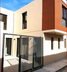 Venta de apartamento en Carrasco Norte, 3 dormitorios, 2 baños, buen lugar.