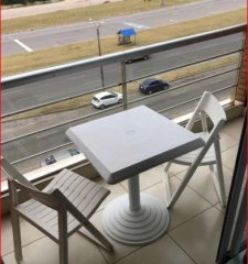 Venta de apartamento en la brava,  dormitorio, baño, balcon, muy buena vista.