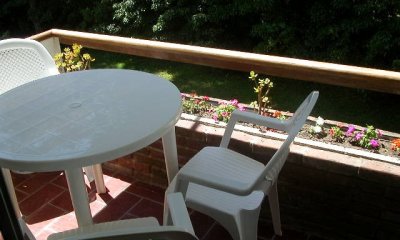 Venta  en la Mansa, 2 dormitorios, baño a un paso del mar.