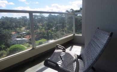 Venta de apartamento en Roosevelt, 2 dormi, 2 baños, balcon y vista Mansa.