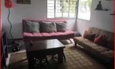 Venta de apartamento en el centro de Maldonado, 2 dormitorios, baño, estacionamiento.