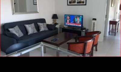 Venta de apartamento en la roosevelt, 2 dormitorios, baño, piscina, servicios.