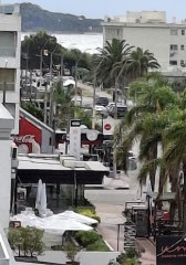Venta de apartamento en la brava, de 1 dormitorio, baño, servicios y piscina.
