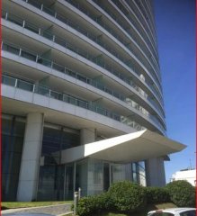 Venta de apartamento en la Mansa, 2 dormitorios, 3 baños, piscina, parrilla, y buena vista.