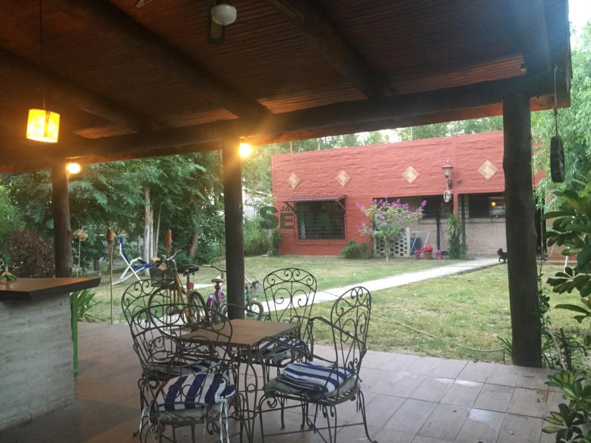 Venta y Alquiler de casa en Balneario Solis, 2 dormitorios, 3 baños. - GoPunta - Portal Inmobiliario de Punta del Este - Maldonado