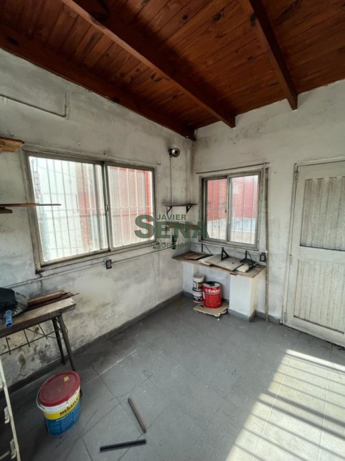 Venta local vivienda en Buenos Aires Lanus, 251m2 de tierra. - GoPunta - Portal Inmobiliario de Punta del Este - Maldonado