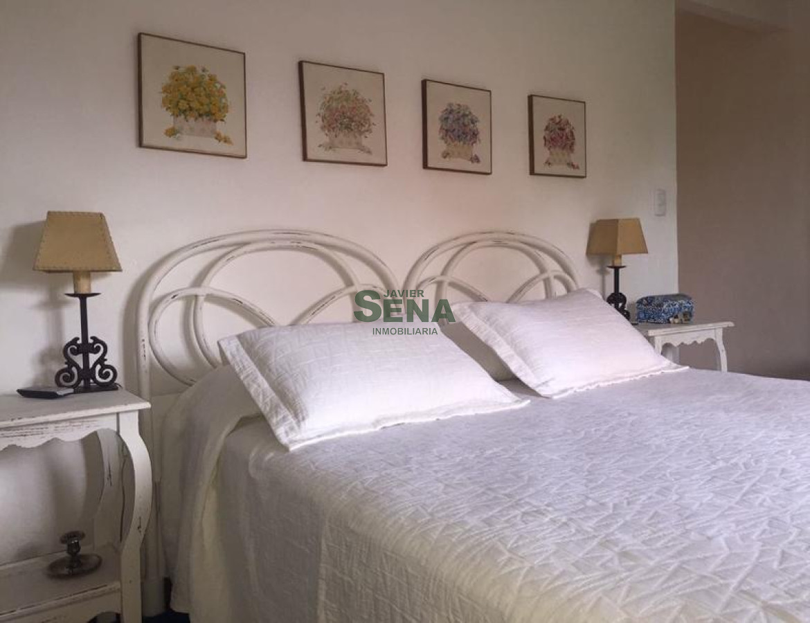 Venta y alquiler de casa en la La Barra, 4 Dormitorios y amplios Ambientes - GoPunta - Portal Inmobiliario de Punta del Este - Maldonado