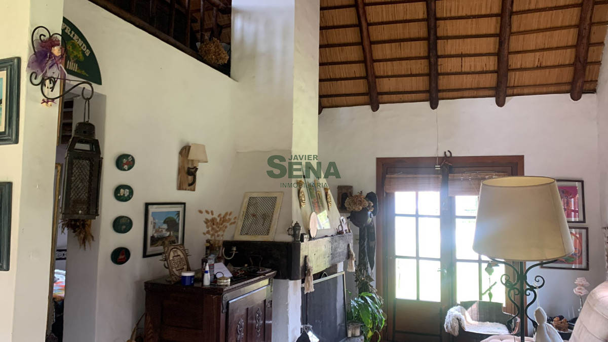 Alquiler de cabaña en la barra, luminosa ideal para descansar en familia, cerca del Puente linda ubicación. - GoPunta - Portal Inmobiliario de Punta del Este - Maldonado