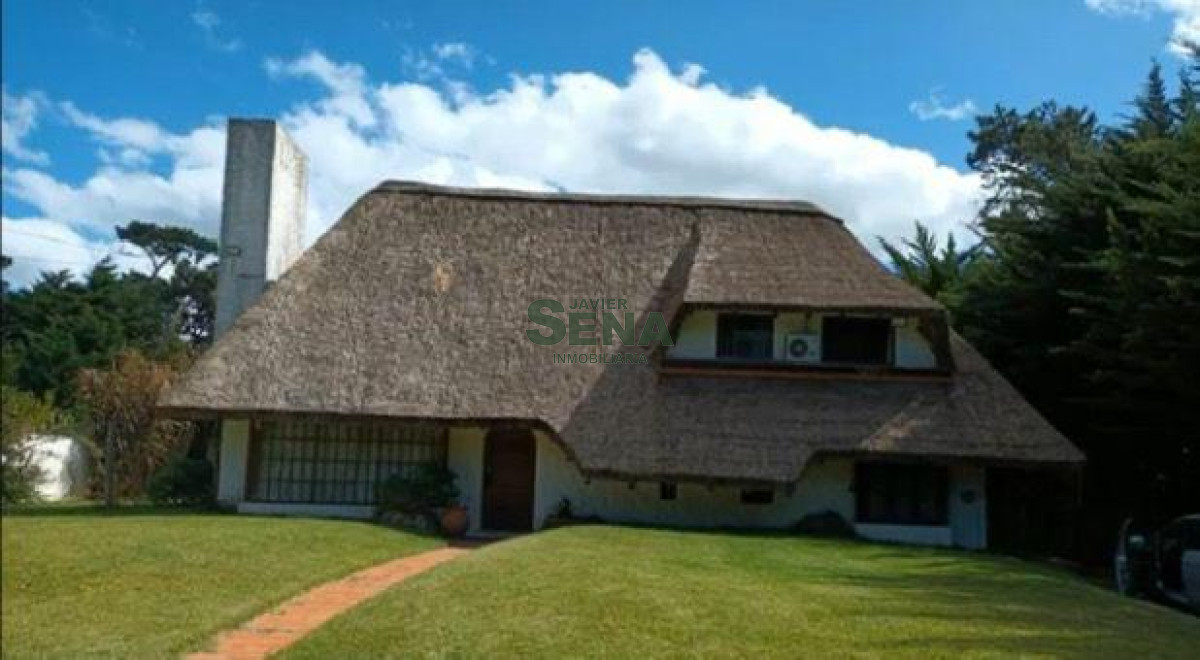 Beverly Hills - GoPunta - Portal Inmobiliario de Punta del Este - Maldonado