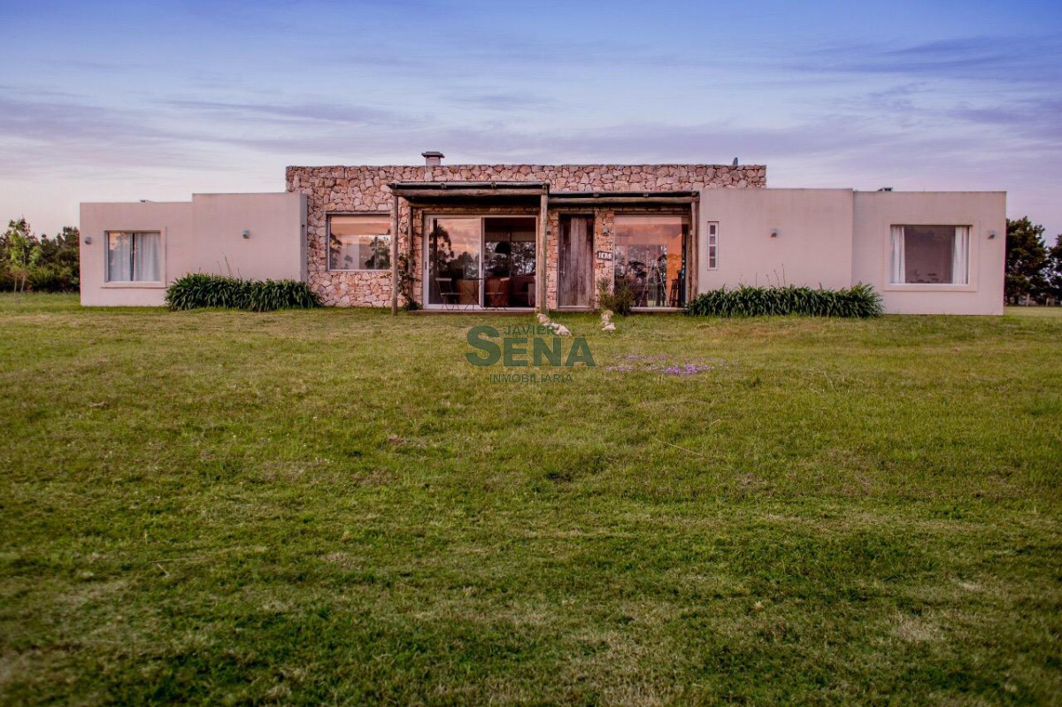 Alquiler y venta de casa barrio privado cerca de Fasano, dormitorios. - GoPunta - Portal Inmobiliario de Punta del Este - Maldonado