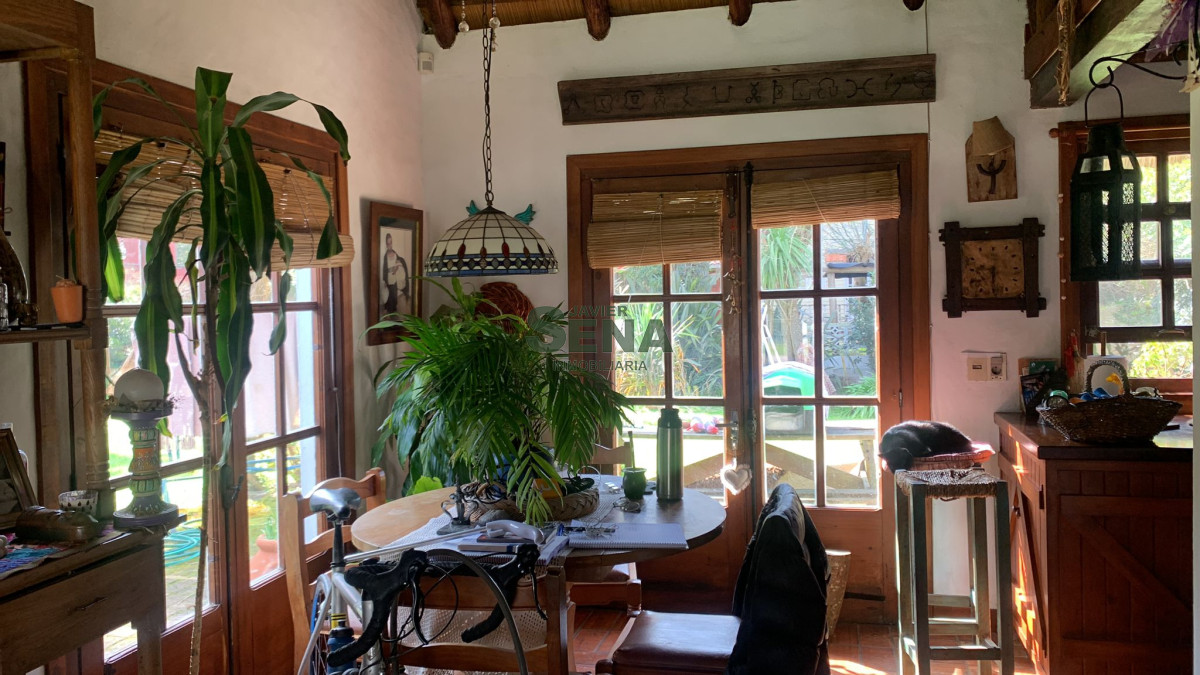 Alquiler de cabaña en la barra, luminosa ideal para descansar en familia, cerca del Puente linda ubicación. - GoPunta - Portal Inmobiliario de Punta del Este - Maldonado