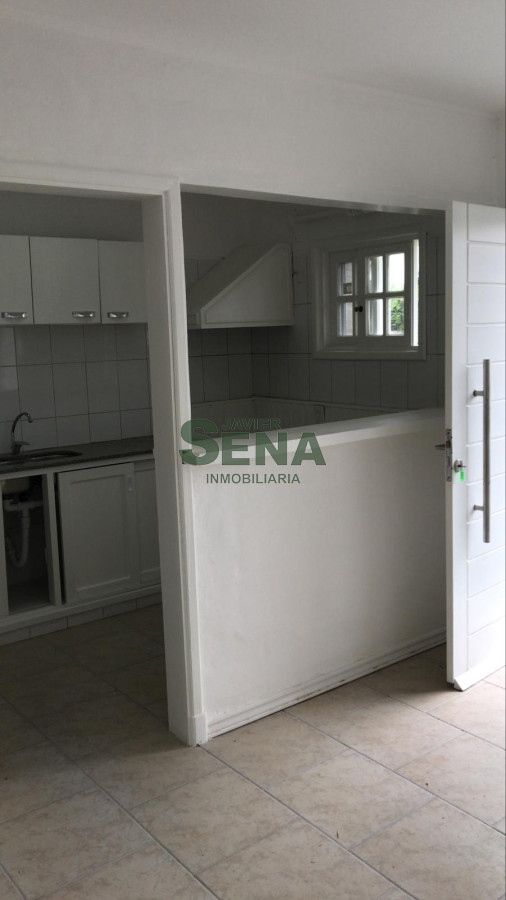 Venta de casa en la Mansa, 2 dormitorios, baño,  en inmejorable ubicación, a pasos del Shopping Atlántico, cerca de todo. - GoPunta - Portal Inmobiliario de Punta del Este - Maldonado