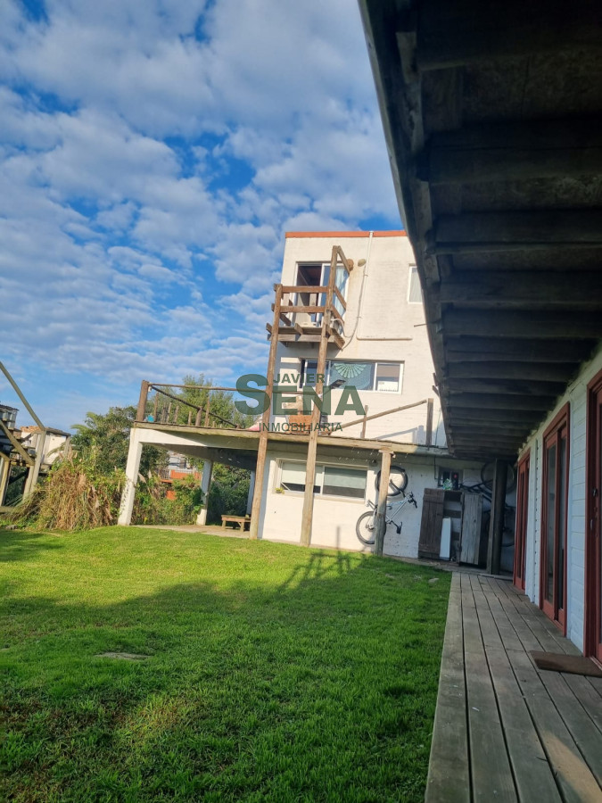 Venta de casa  en Brio Buenos Aires, 4 dormitorios, 3 baños, de dos plantas con hermosa vista desde todas las habitaciones. - GoPunta - Portal Inmobiliario de Punta del Este - Maldonado