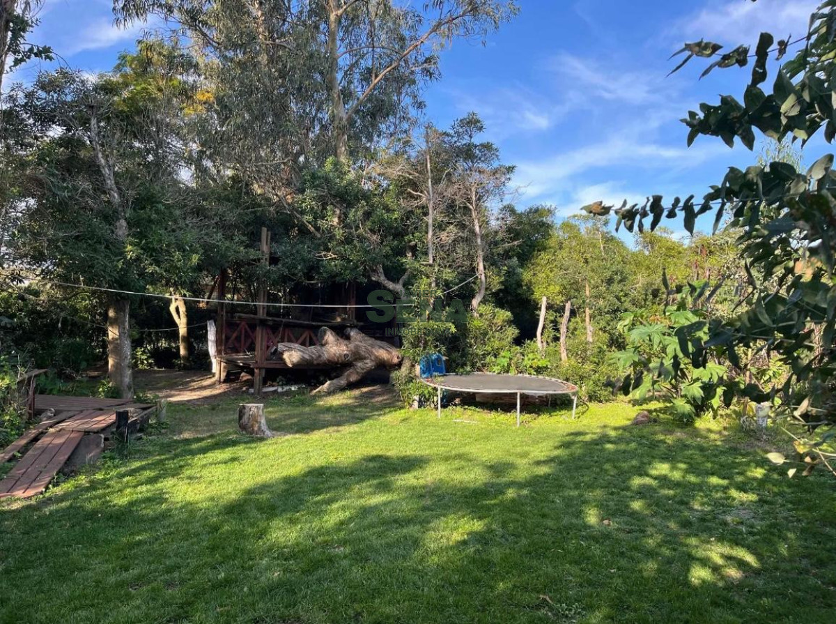 Venta de casa en punta ballena, 3 dormit, 2 baños, para vacacionar, buen lugar.