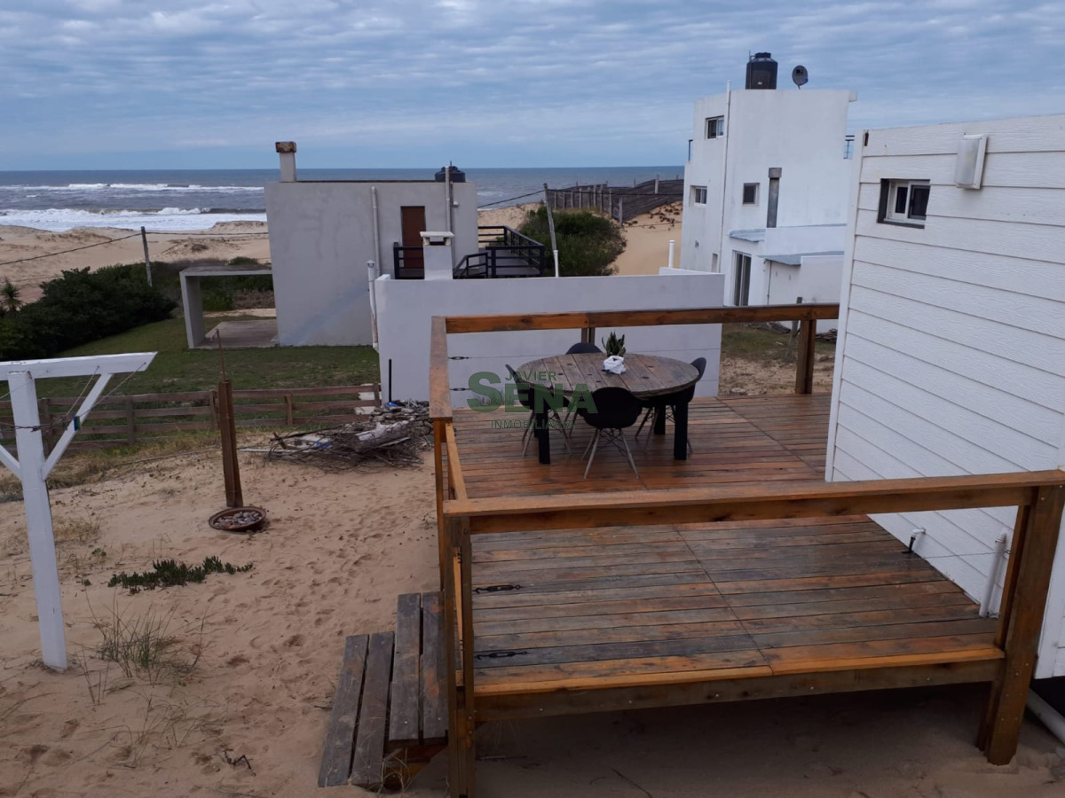 Venta de casa de 2 plantas en punta del diablo con vista. - GoPunta - Portal Inmobiliario de Punta del Este - Maldonado