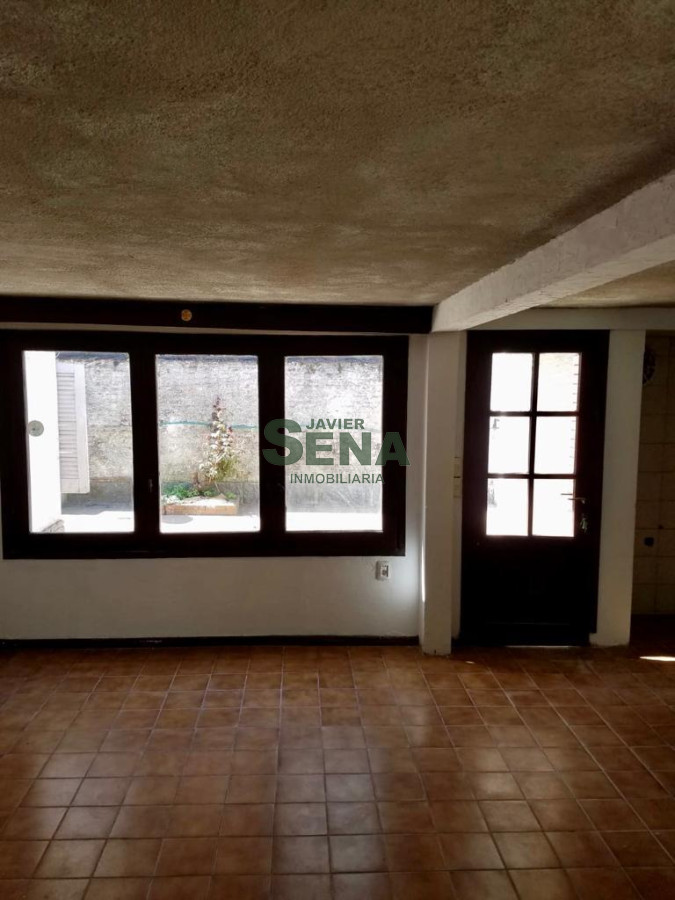 Alquiler casa en la Peninsula, 2 dormitorios, 2 baños, buen lugar. - GoPunta - Portal Inmobiliario de Punta del Este - Maldonado