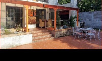 Venta de casa en el Prado, 6 dormitorios, 4 baños, buena casa y el entorno.