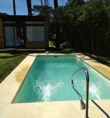 Venta y alquiler de casa en Montoya, 3 dormitorios, 2 baños, cerca del mar.