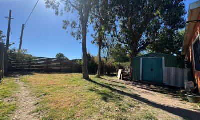 Venta de casa en el Chorro, de 2 dormitorios, baño, cerca del mar.
