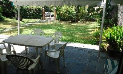 Venta de casa en la MANSA, 4 DORMITORIOS, 4 BAÑOS, CERCA DEL MAR .