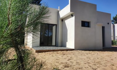 Venta de casa en el club del lago, 3 dormitorios, 2 baños, lindo entorno.