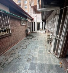 Venta de local en Buenos Aires Lanus, 417m2 de tierra.