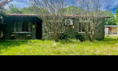 Venta de casa en Punta del chileno, de 3 dormitorios, 2 baños, cerca del mar.