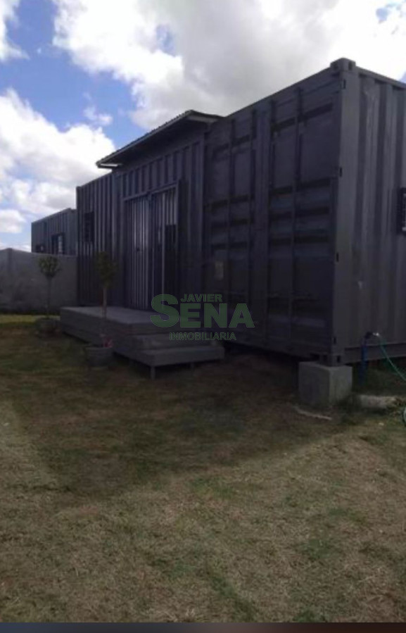 Venta de casa en Altos de la Laguna, 2 dormitorios, baño.