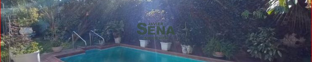 Venta de casa en Pinares, 6 dormitorios, 5 baños, piscina, buen terreno, cerca del mar.