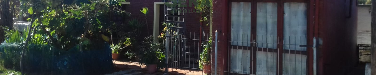 Alquiler y Venta de casa en Maldonado centro, 1 dormitorios, baño, patio al frente-