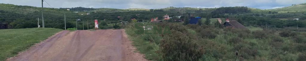 Venta de tierra en Villa serrana, 1100 m2 de tierra, linda tierra.