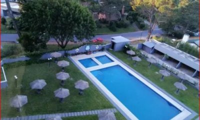 Venta de apartamento en la Roosevelt, 1 dormitorio, baño, piscina, para vivir todo el año, buena vista.