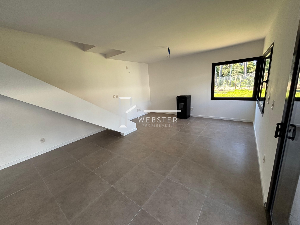 Casa ID.2288 - Casa 3 Dormitorios en Venta en Parque Burnett