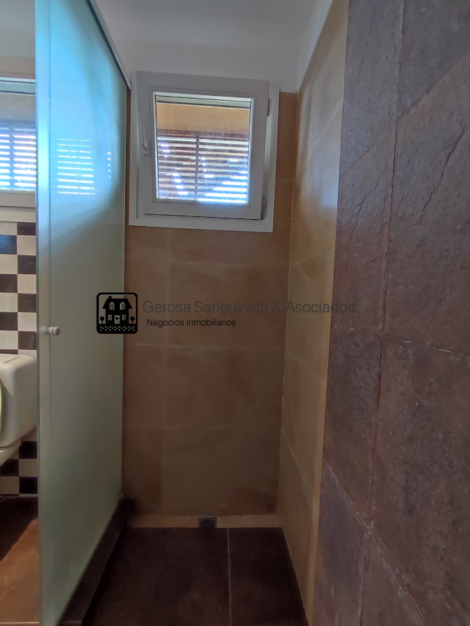 Casa ID.1822 - Casa con excelente vista a la bahia, en Punta Ballena