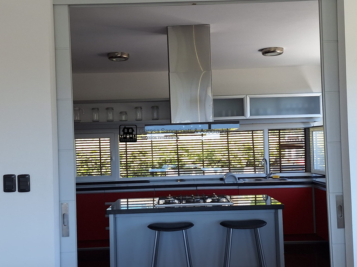 Casa ID.1822 - Casa con excelente vista a la bahia, en Punta Ballena