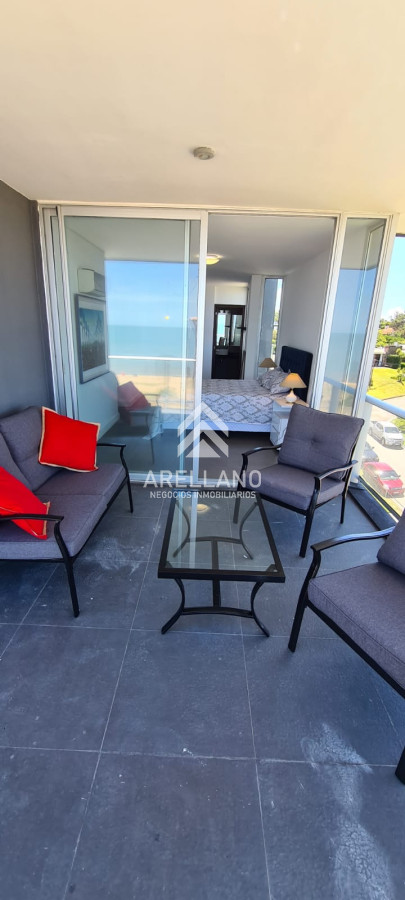 Apartamento ID.2408 - Venta Pent-House 2 dormitorios frente al Mar en la Mansa  