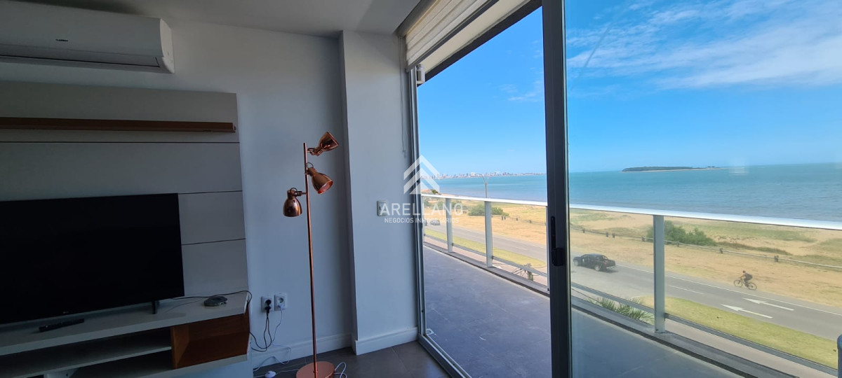 Apartamento ID.2408 - Venta Pent-House 2 dormitorios frente al Mar en la Mansa  