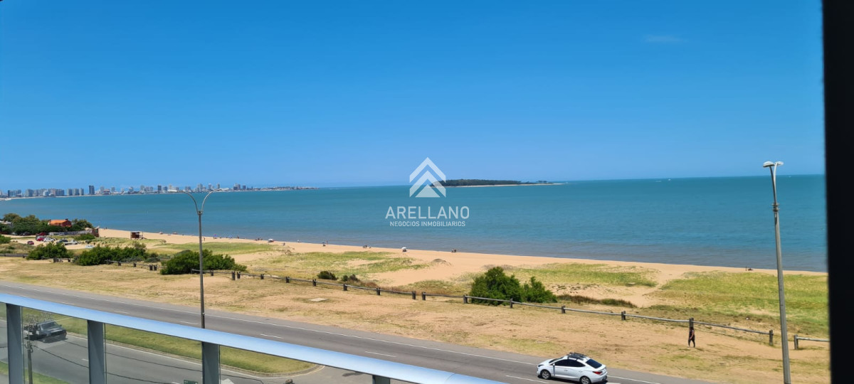 Apartamento ID.2408 - Venta Pent-House 2 dormitorios frente al Mar en la Mansa  