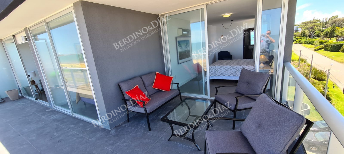 Apartamento ID.2009 - Venta Penthouse 2 dormitorios frente al Mar en la Mansa  