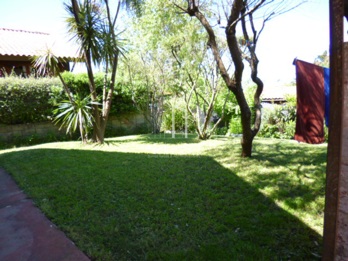 Casa ID.305 - Excelente casa 2 dormitorios en Pinares
