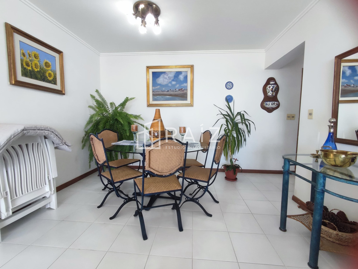 Apartamento ID.9985 - Venta de apartamento de 2 dormitorios en la Brava Punta del Este