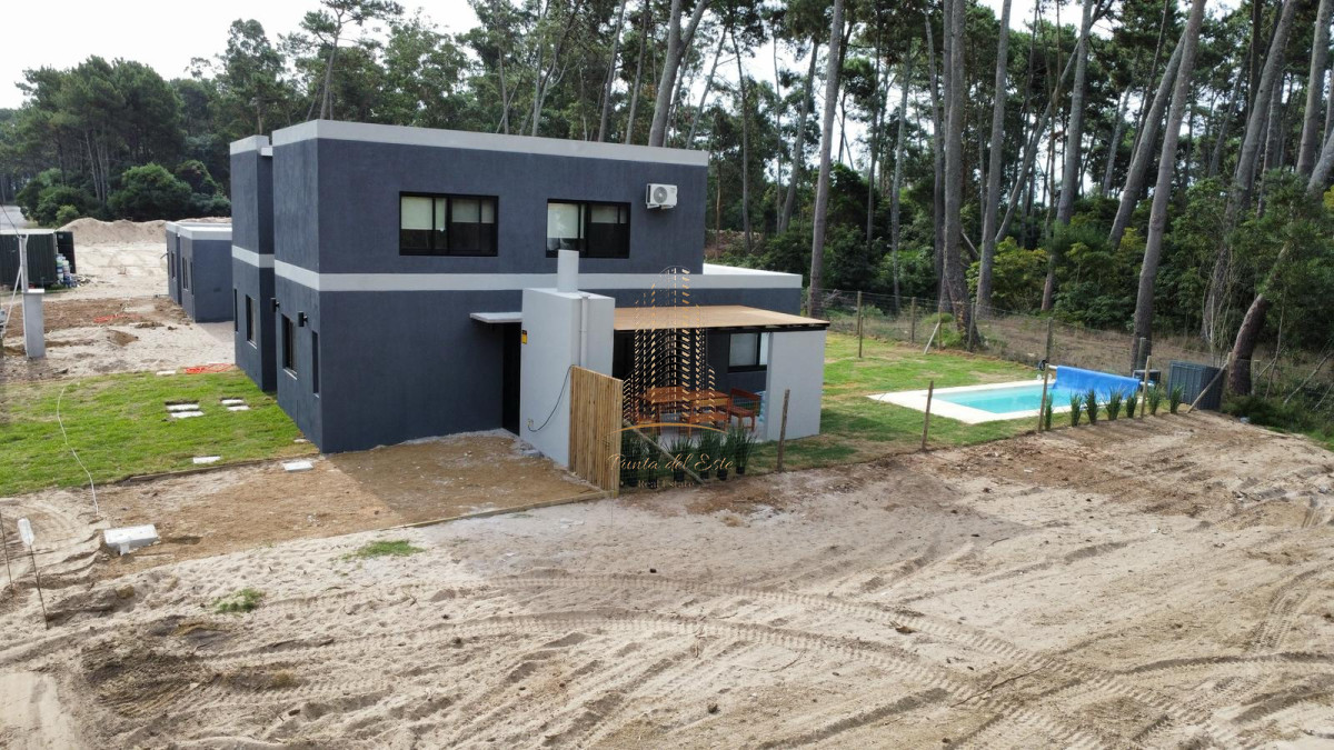 Casa ID.756 - Casa 3 Dormitorios en Venta en Parque Burnett