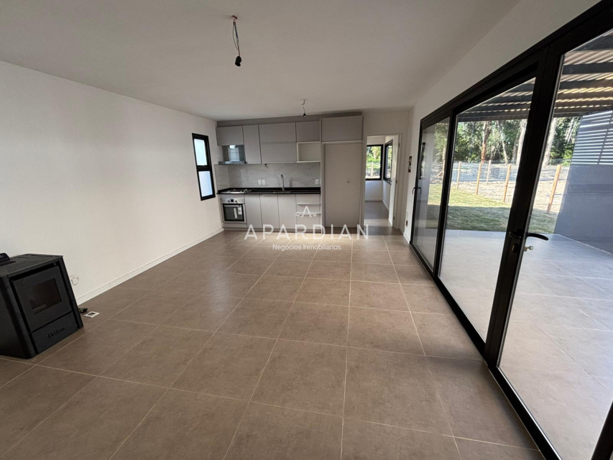 Casa ID.21096788 - Casa 2 dormitorios en Venta en Parque Burnett