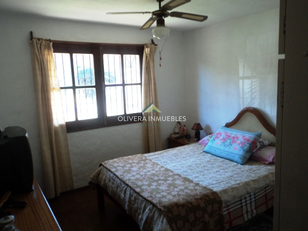 Casa ID.11602 - Venta de Casa de 4 dormitorios en Altos de Pinar