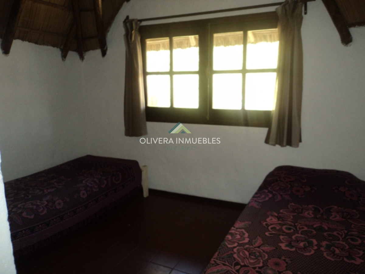 Casa ID.11602 - Venta de Casa de 4 dormitorios en Altos de Pinar