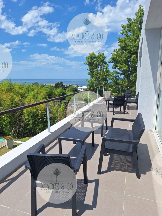 Casa ID.452 - Casa en Alquiler temporal con 3 SUITES en Punta Ballena con vista al Mar